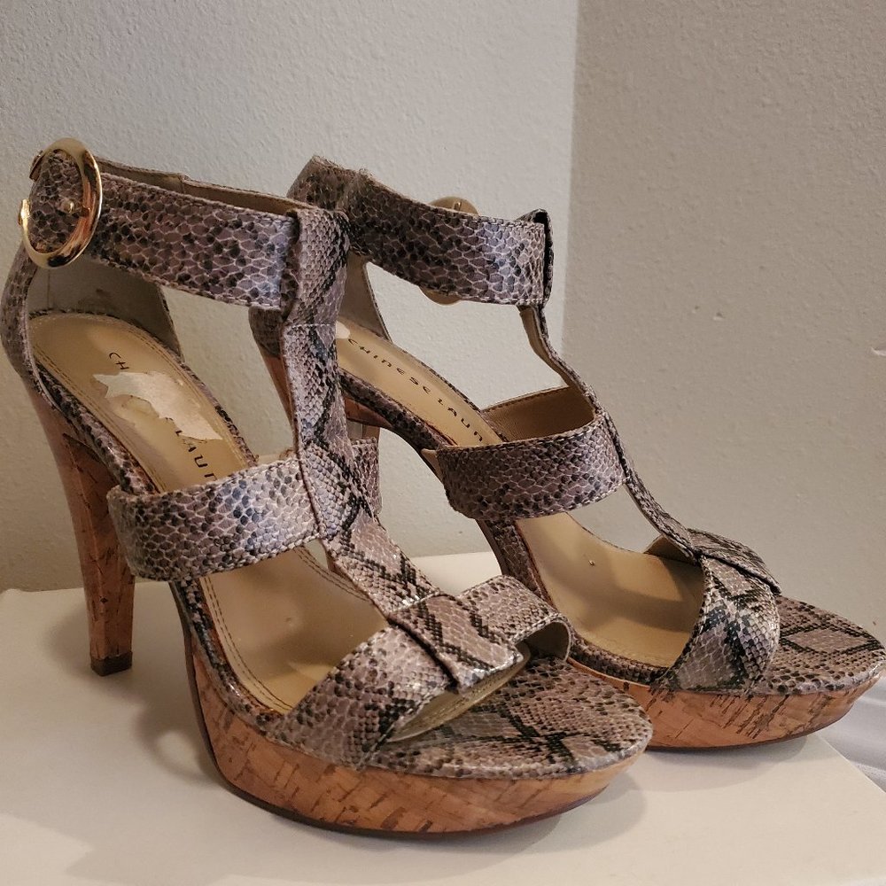 Snakeskin Pattern High Heels - image 1